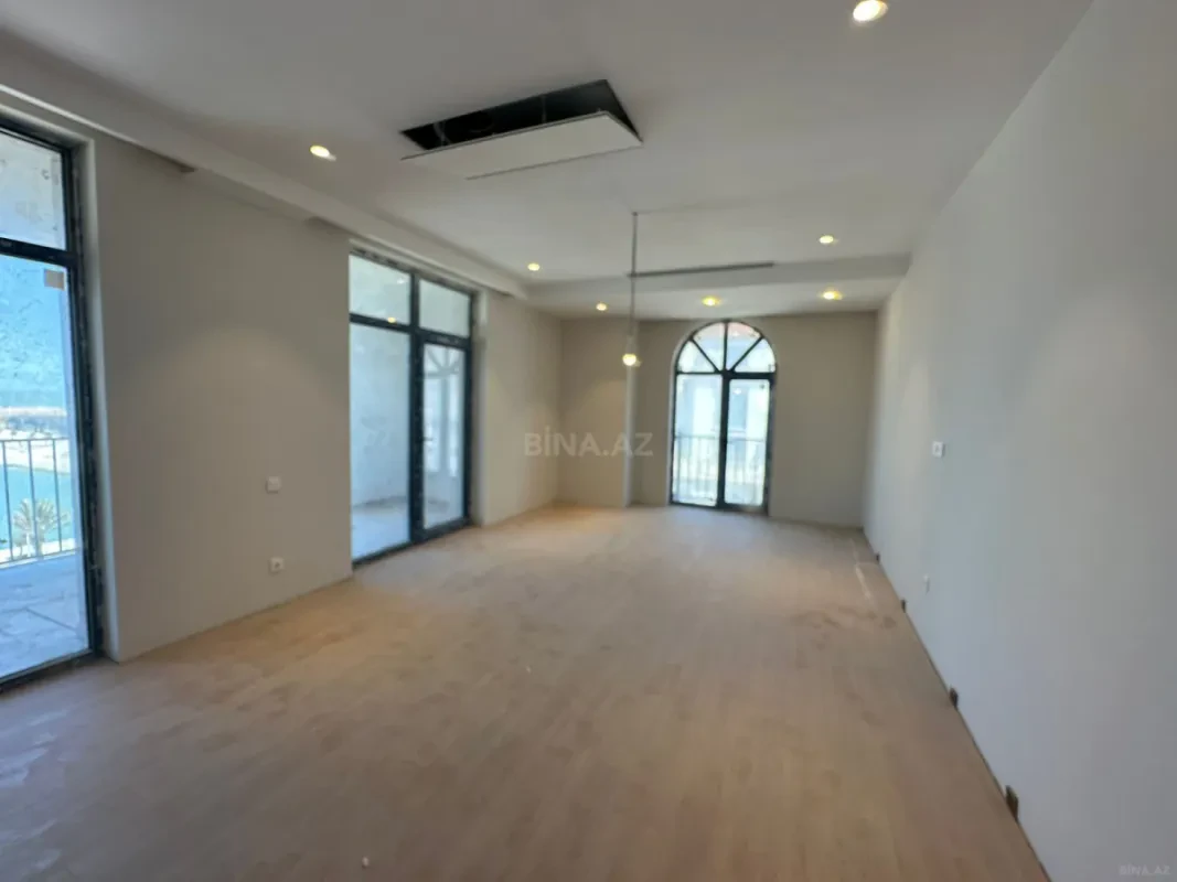 Satılır 2 otaqlı mənzil 65.5 m²