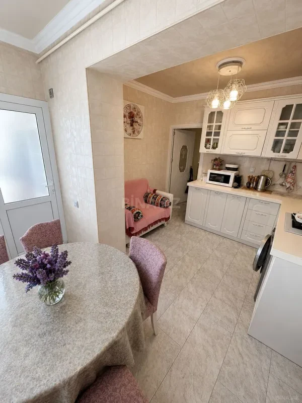 Satılır 3 otaqlı mənzil 75 m²