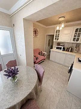 Satılır 3 otaqlı mənzil 75 m²