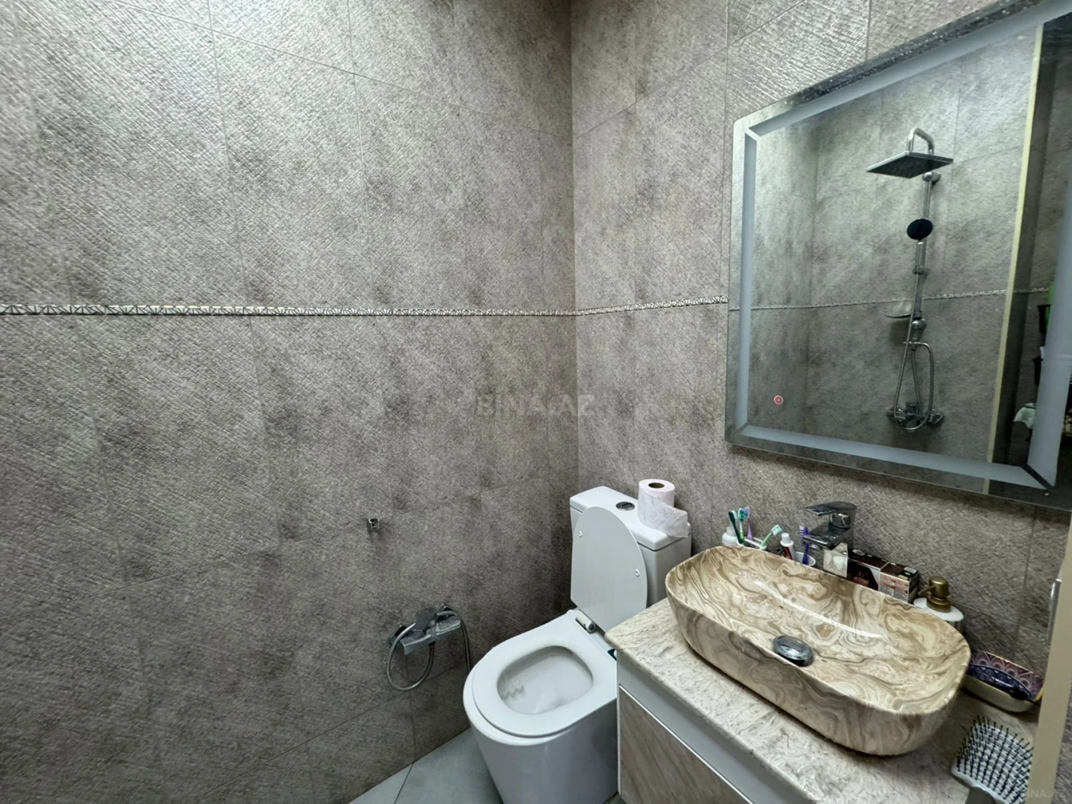 Satılır 2 otaqlı mənzil 48 m²