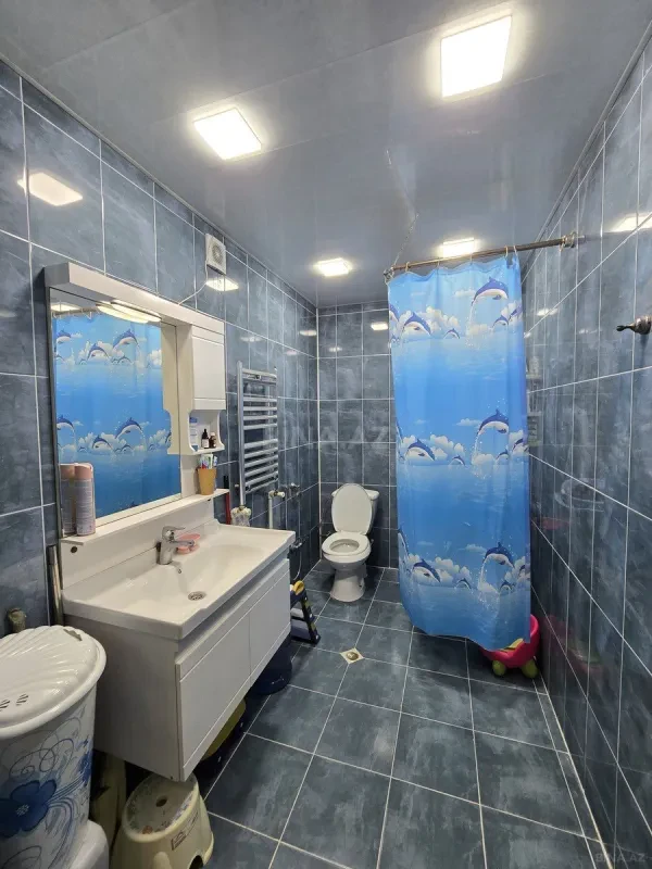 Satılır 2 otaqlı mənzil 70 m²