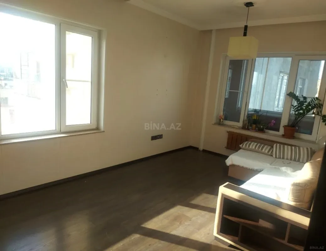 Satılır 3 otaqlı mənzil 80 m²