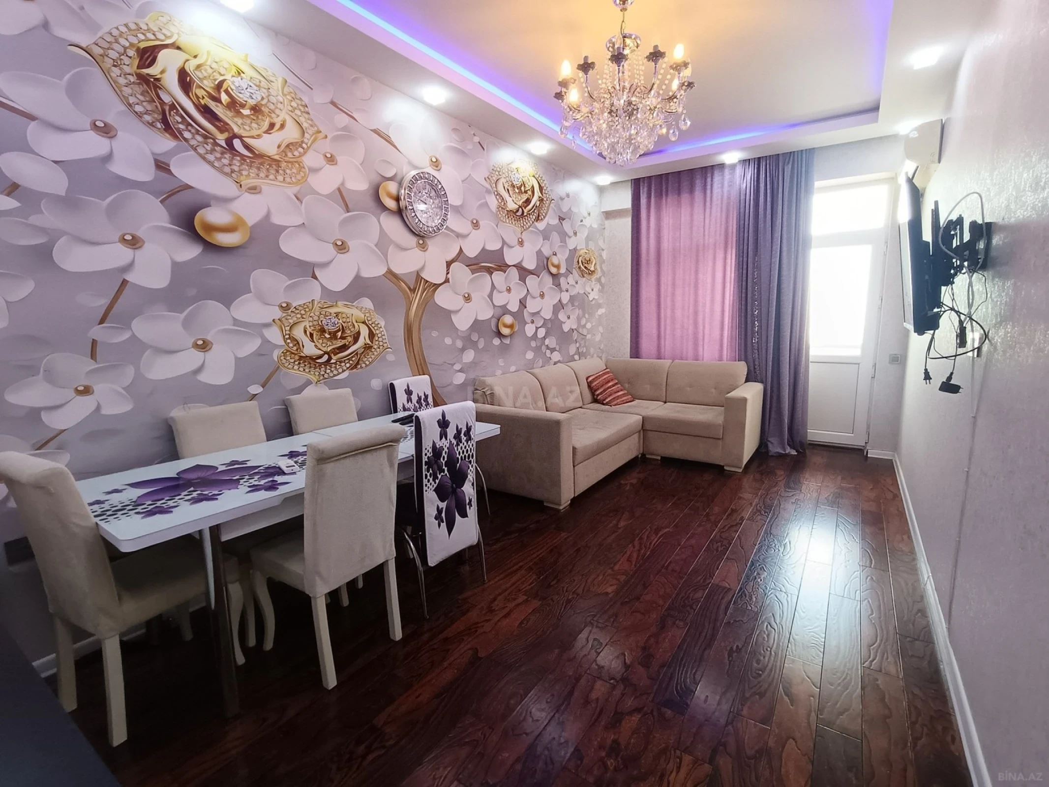 Kirayə verilir 2 otaqlı mənzil 67 m²