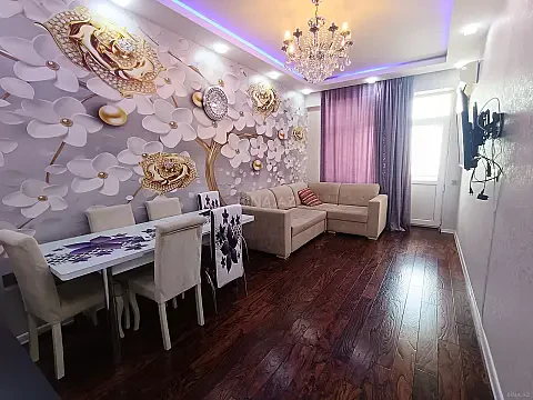 Kirayə verilir 2 otaqlı mənzil 67 m²