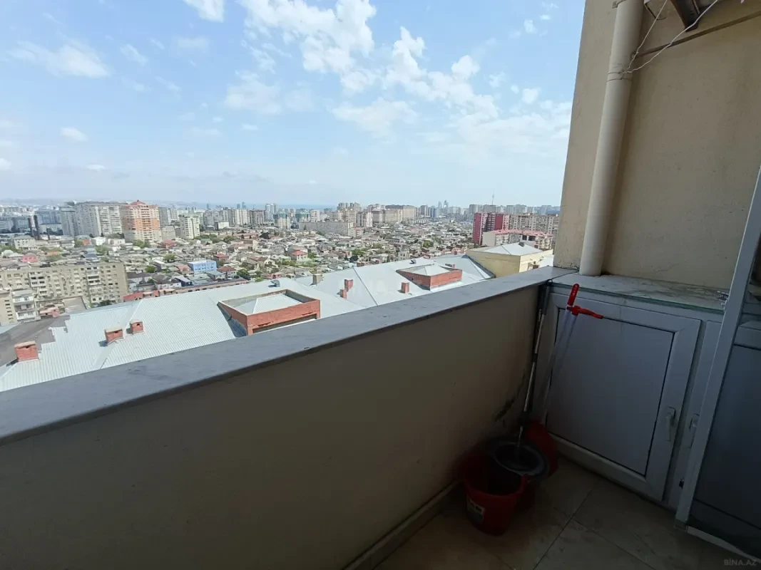 Kirayə verilir 2 otaqlı mənzil 67 m²