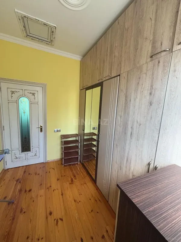 Kirayə verilir 5 otaqlı həyət evi 250 m²