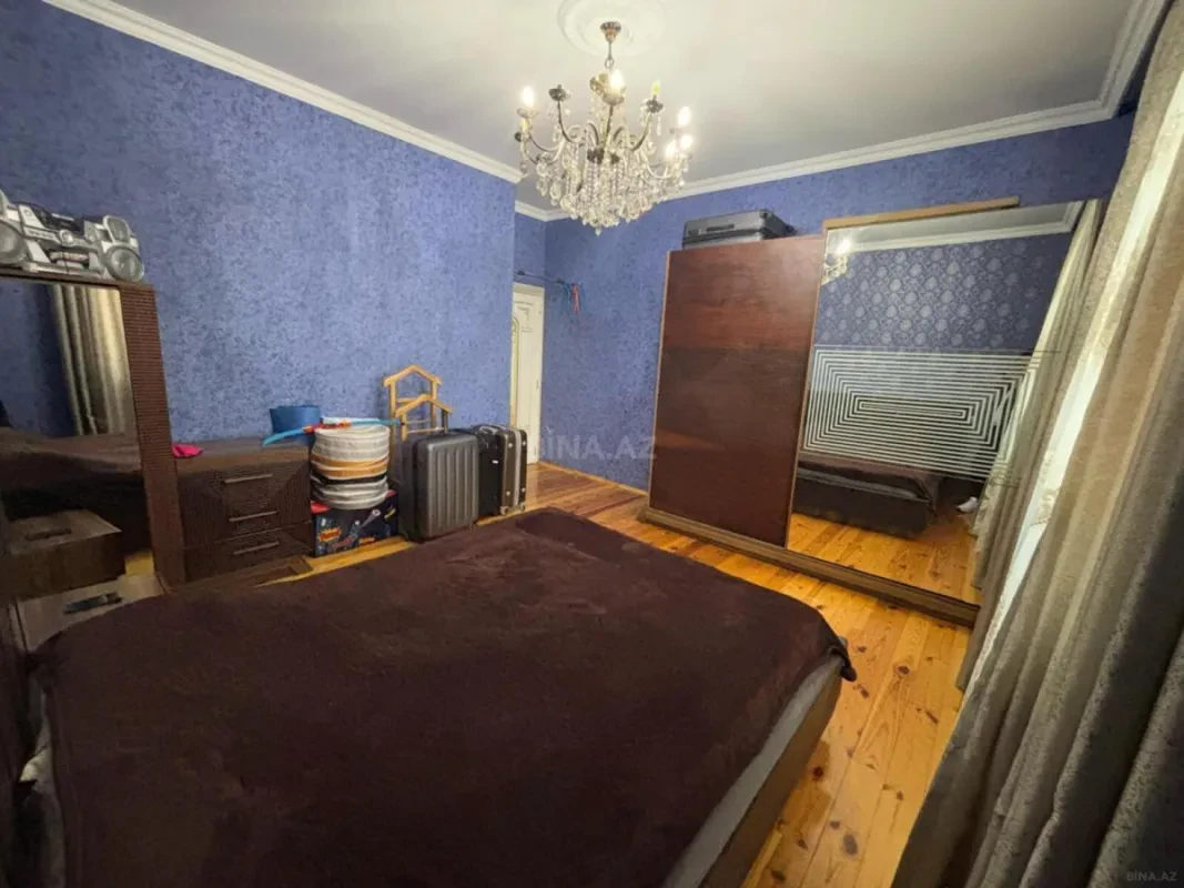 Kirayə verilir 5 otaqlı həyət evi 250 m²