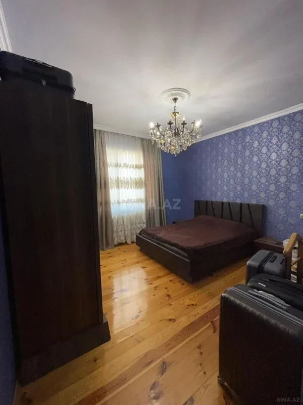 Kirayə verilir 5 otaqlı həyət evi 250 m²