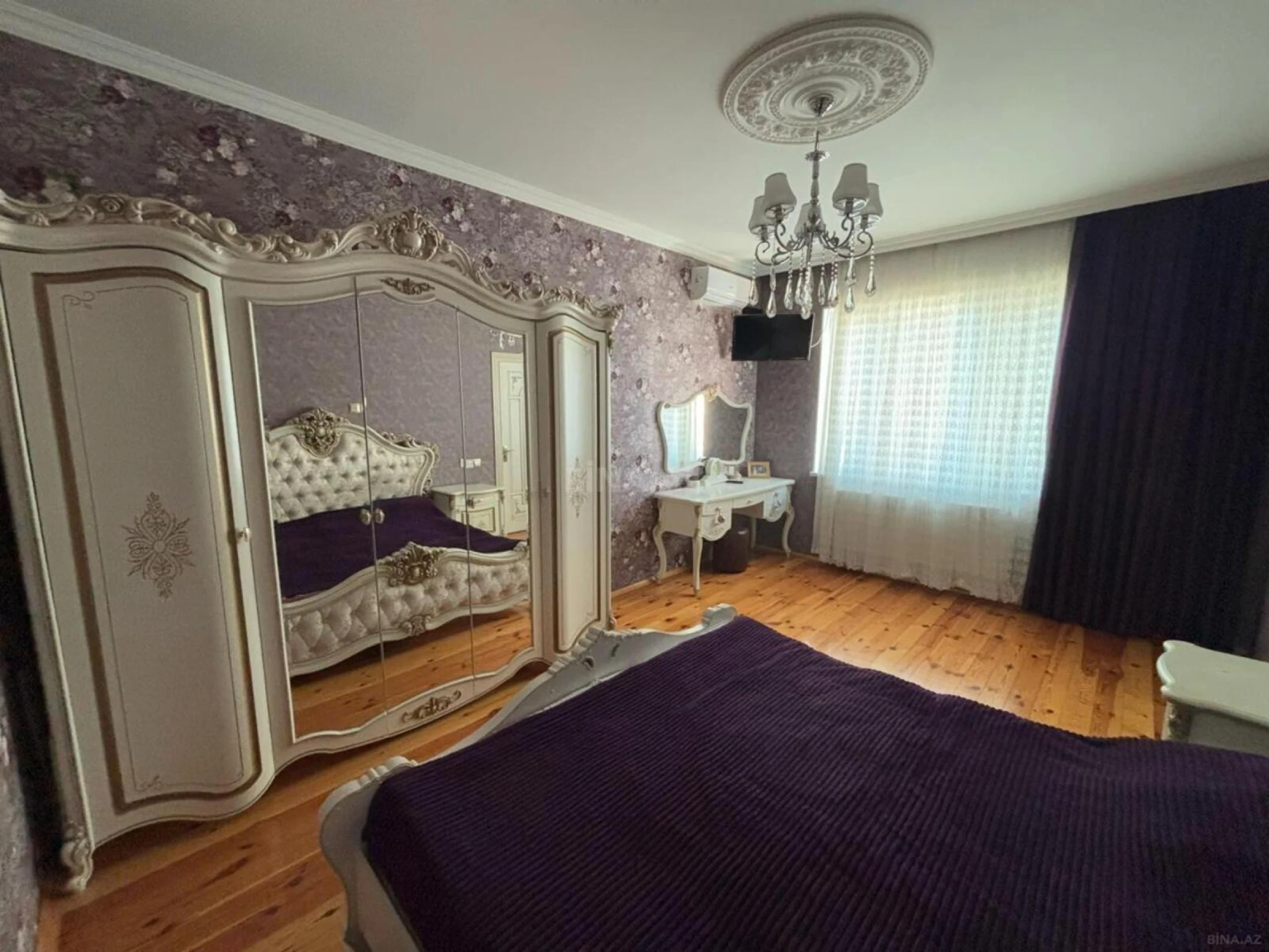 Kirayə verilir 5 otaqlı həyət evi 250 m²