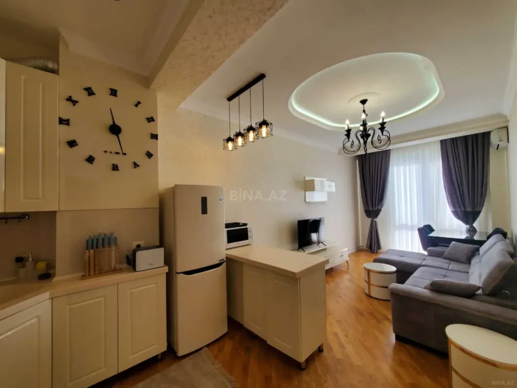 Kirayə verilir 2 otaqlı mənzil 56 m²