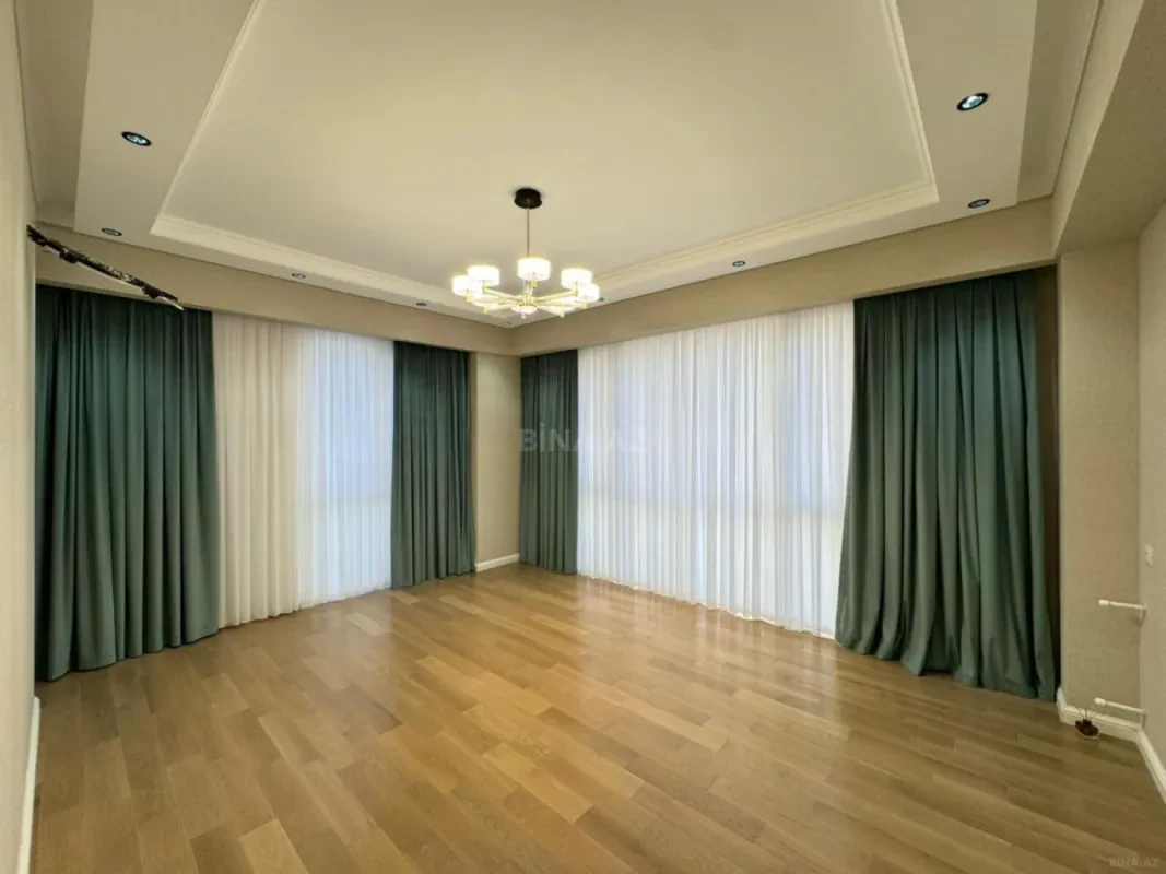 Satılır 2 otaqlı mənzil 63 m²