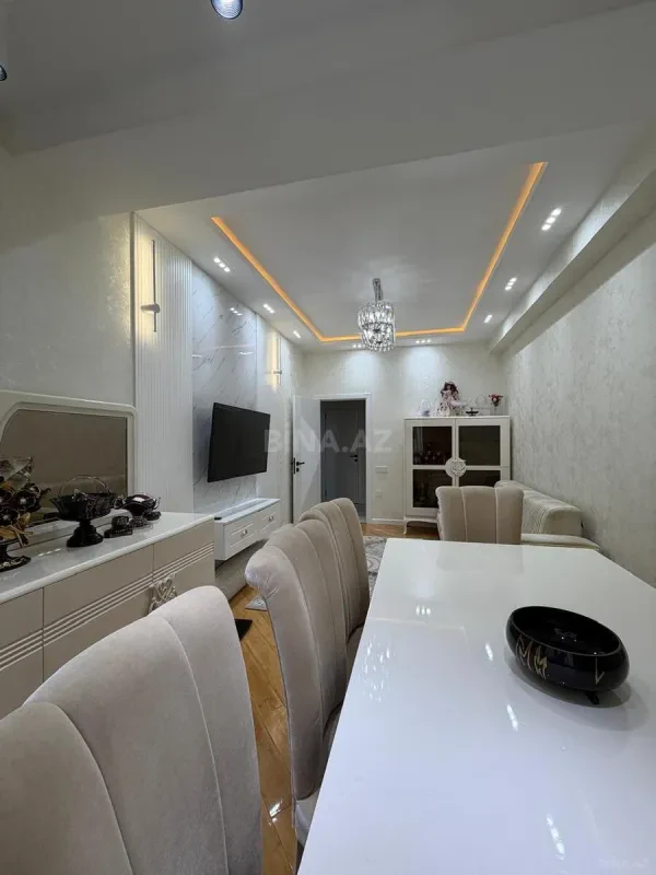 Satılır 3 otaqlı mənzil 101 m²