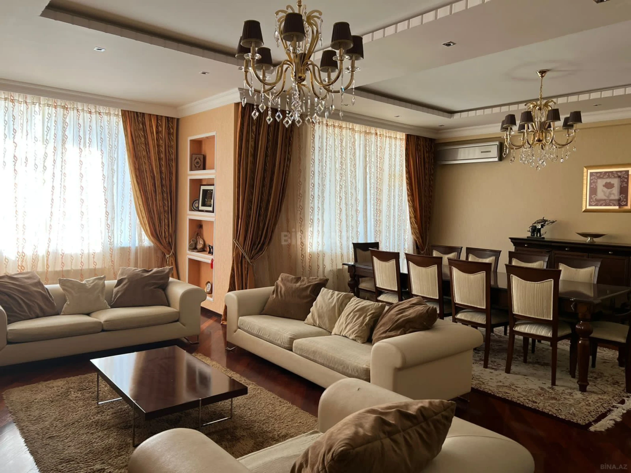 Kirayə verilir 3 otaqlı mənzil 170 m²
