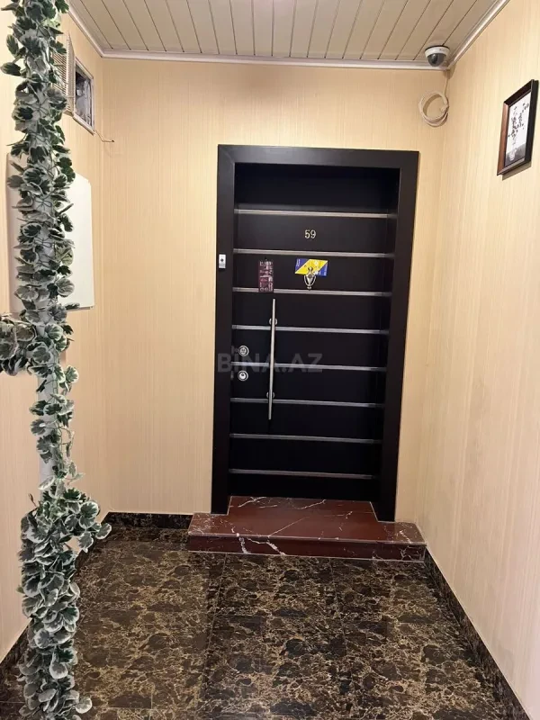 Kirayə verilir 3 otaqlı mənzil 170 m²