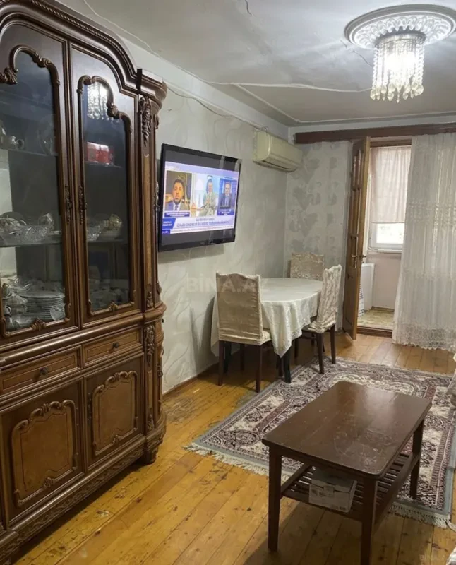 Satılır 3 otaqlı mənzil 62 m²