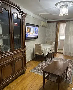 Satılır 3 otaqlı mənzil 62 m²