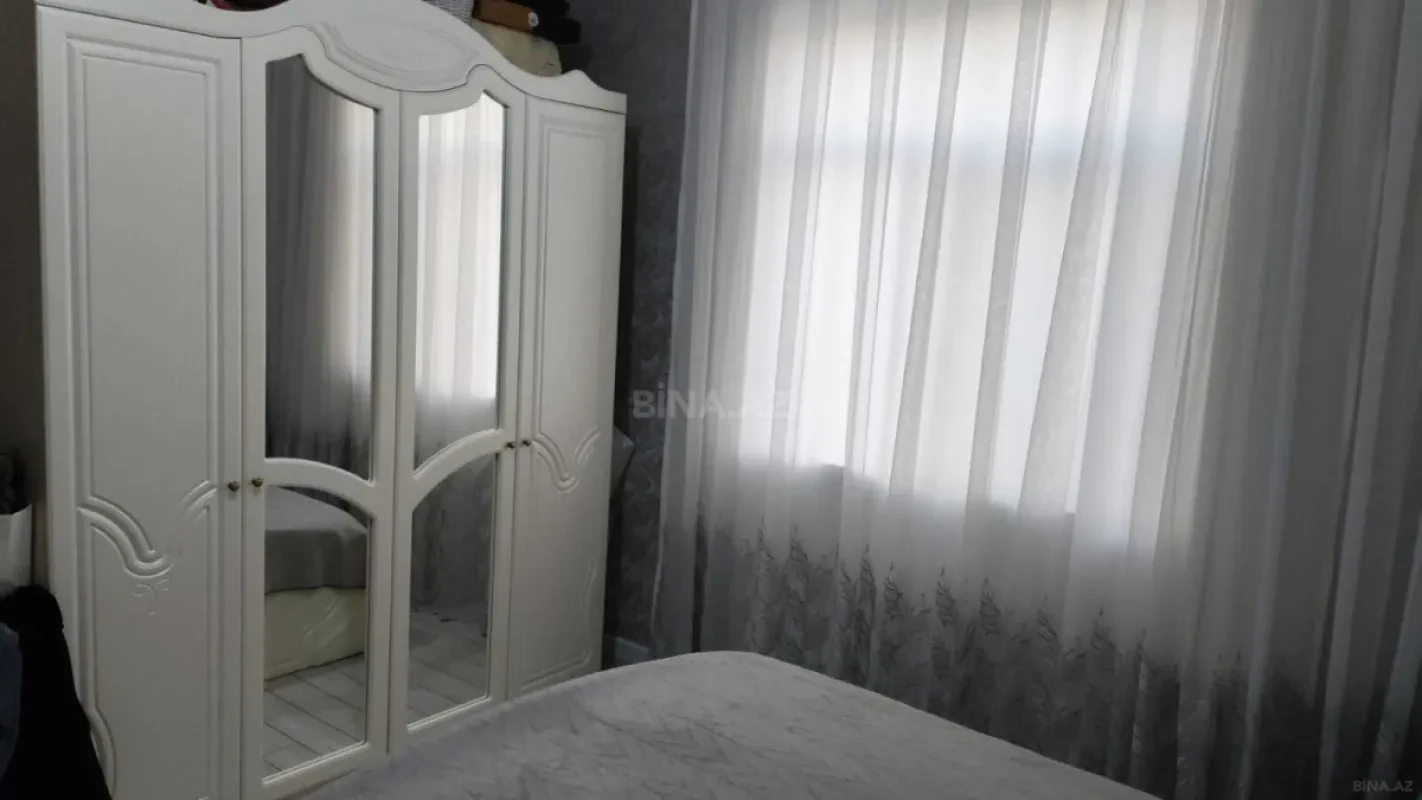 Satılır 4 otaqlı həyət evi 100 m²