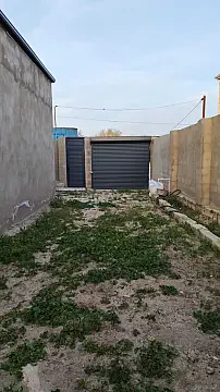 Satılır 4 otaqlı həyət evi 100 m²