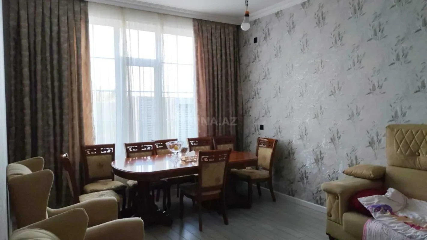 Satılır 4 otaqlı həyət evi 100 m²
