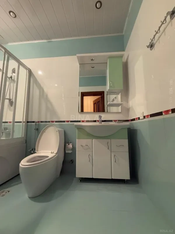 Kirayə verilir 4 otaqlı mənzil 160 m²