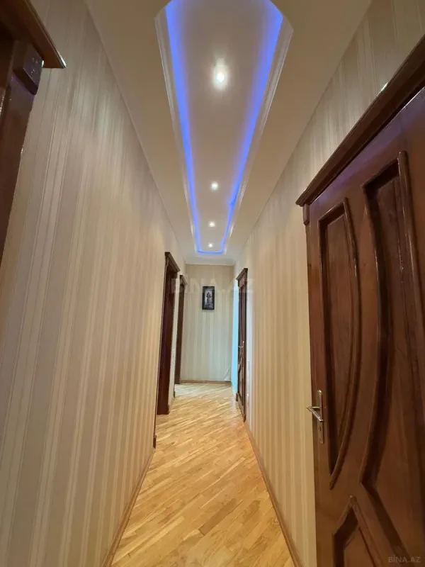 Kirayə verilir 4 otaqlı mənzil 160 m²