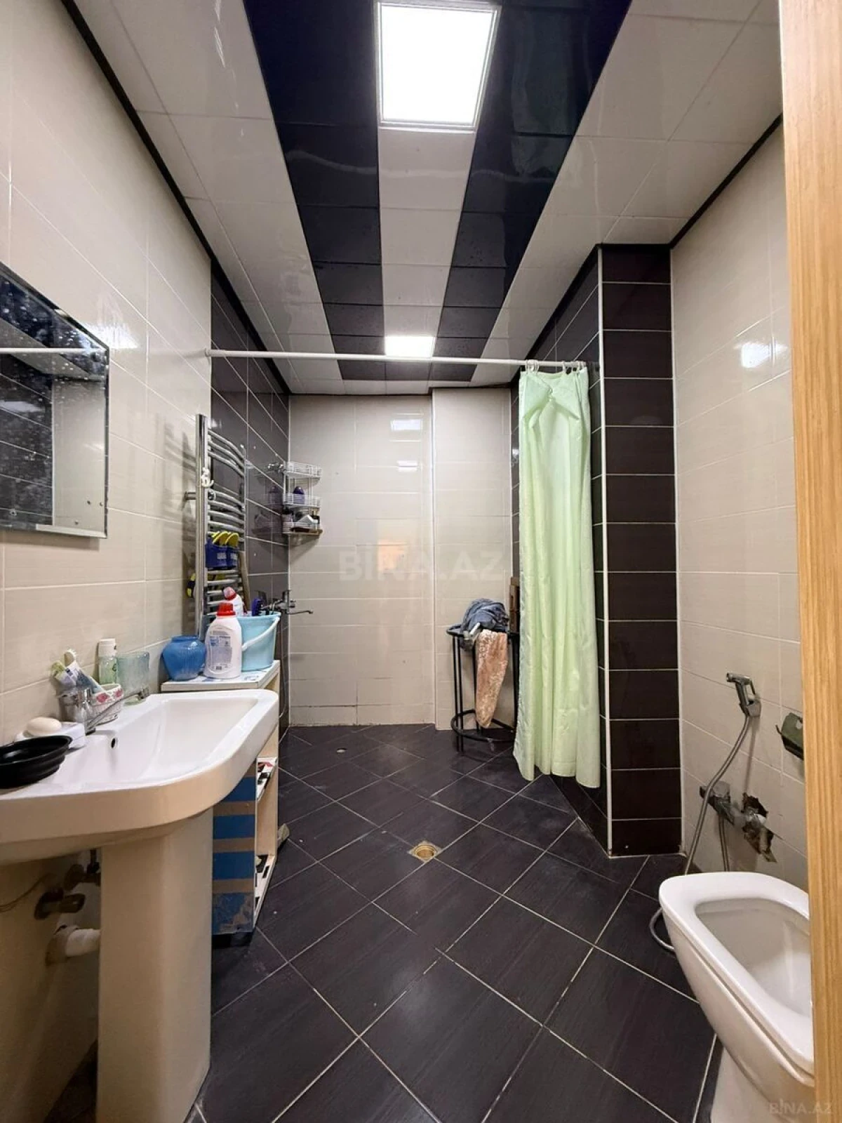 Satılır 3 otaqlı mənzil 82 m²