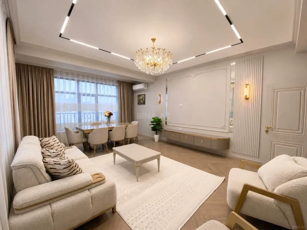 Satılır 3 otaqlı mənzil 120 m²