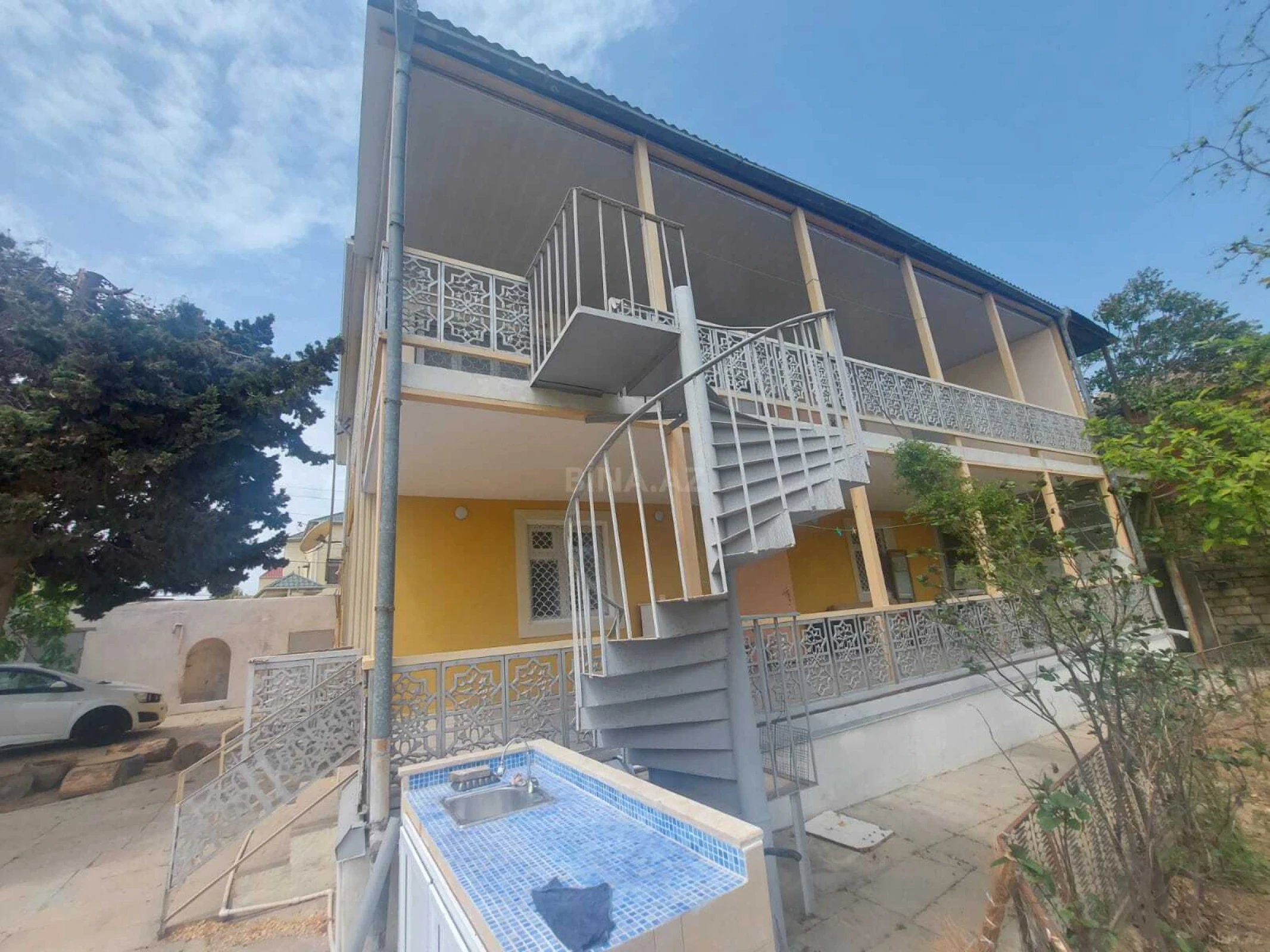 Kirayə verilir 5 otaqlı həyət evi 350 m²