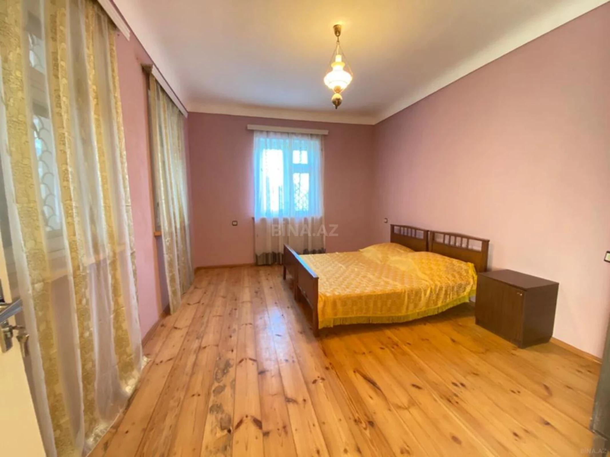 Kirayə verilir 5 otaqlı həyət evi 350 m²