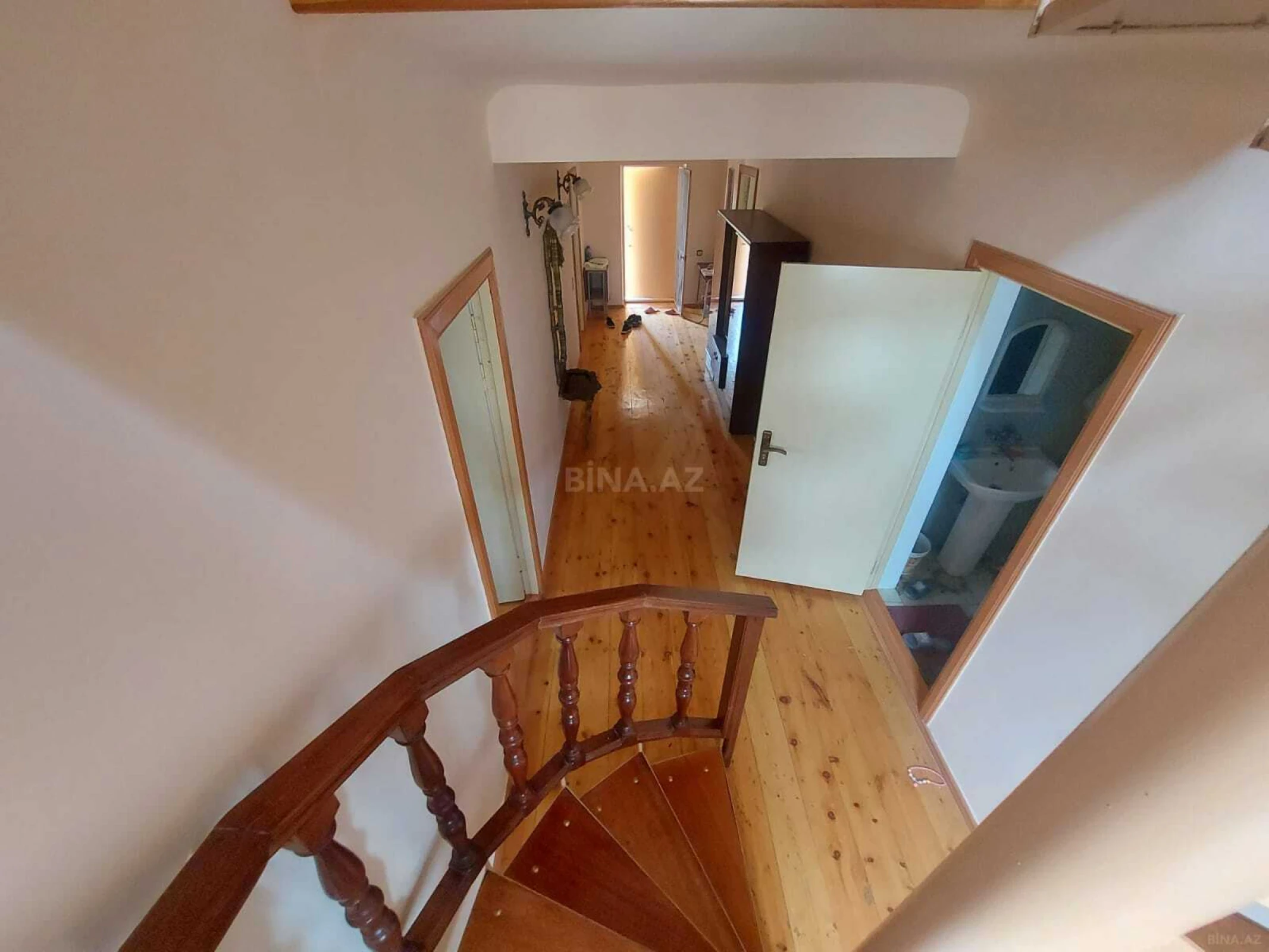 Kirayə verilir 5 otaqlı həyət evi 350 m²