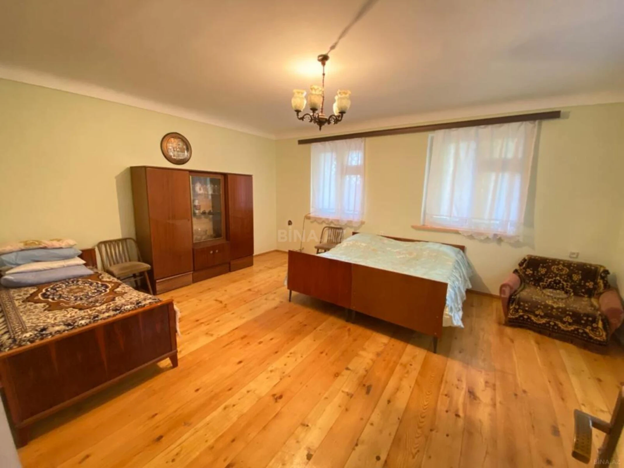 Kirayə verilir 5 otaqlı həyət evi 350 m²