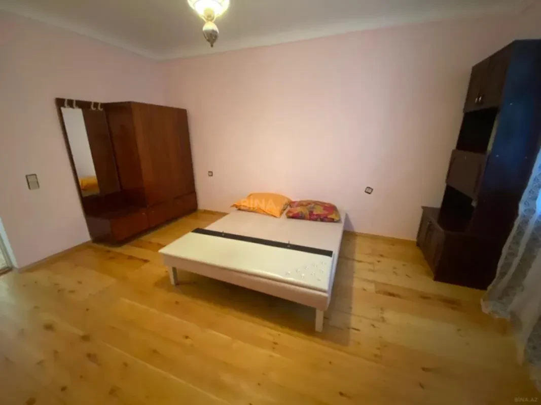 Kirayə verilir 5 otaqlı həyət evi 350 m²