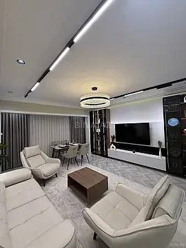 Kirayə verilir 2 otaqlı mənzil 105 m²