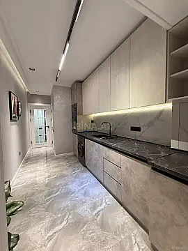 Kirayə verilir 2 otaqlı mənzil 105 m²