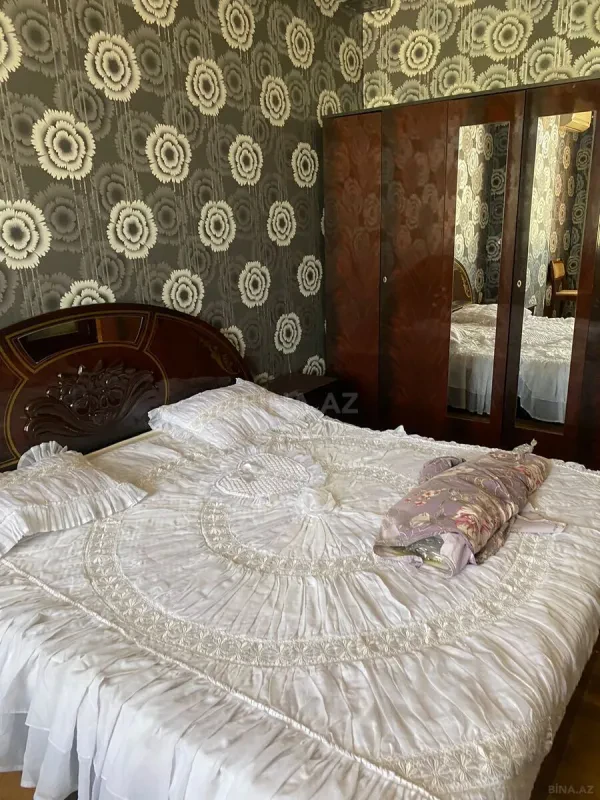 Kirayə verilir 2 otaqlı mənzil 100 m²