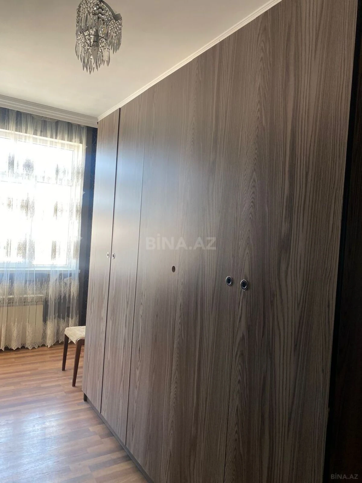 Kirayə verilir 2 otaqlı mənzil 100 m²
