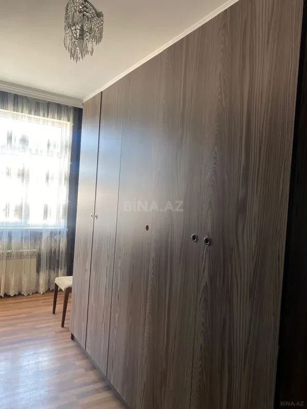 Kirayə verilir 2 otaqlı mənzil 100 m²