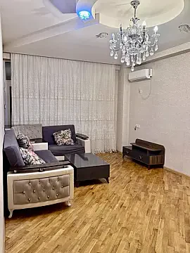 Kirayə verilir 3 otaqlı mənzil 105 m²