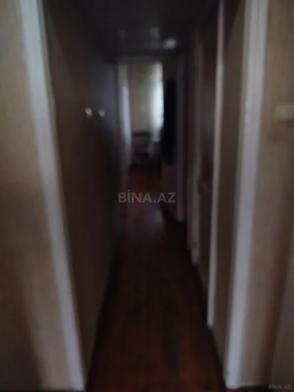 Satılır 4 otaqlı mənzil 75 m²