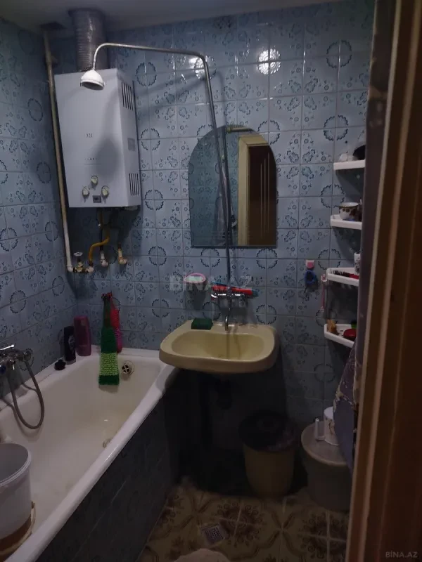 Satılır 4 otaqlı mənzil 75 m²