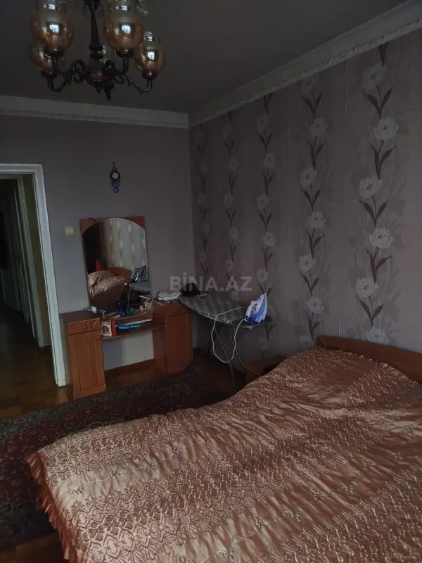 Satılır 4 otaqlı mənzil 75 m²