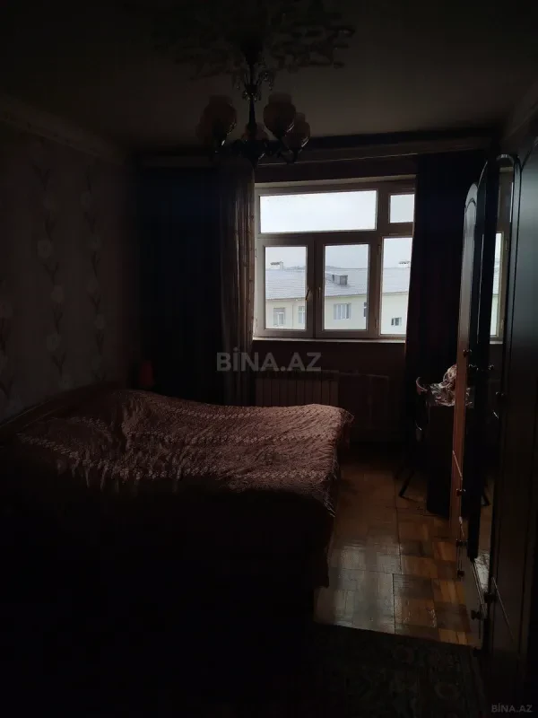 Satılır 4 otaqlı mənzil 75 m²