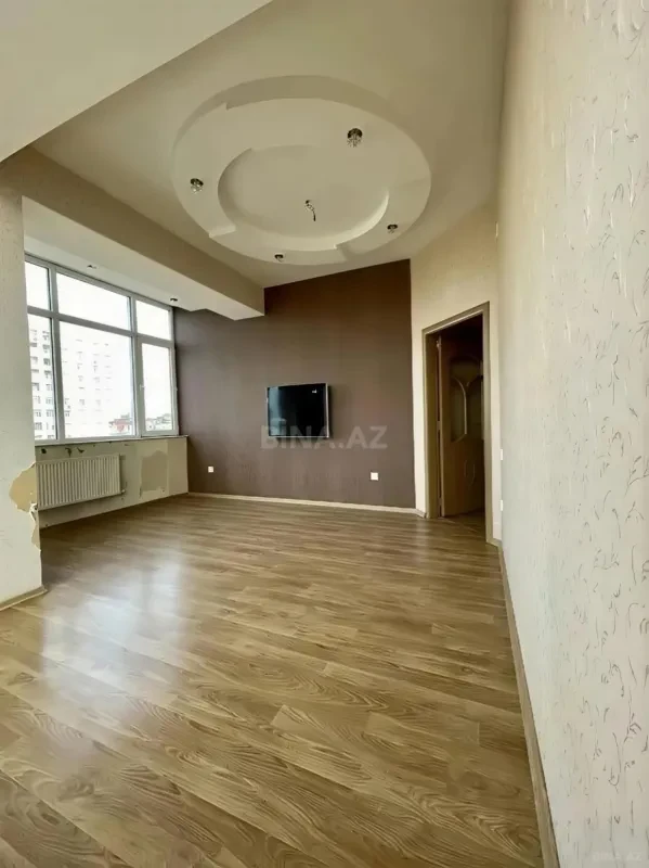 Satılır 3 otaqlı mənzil 100 m²