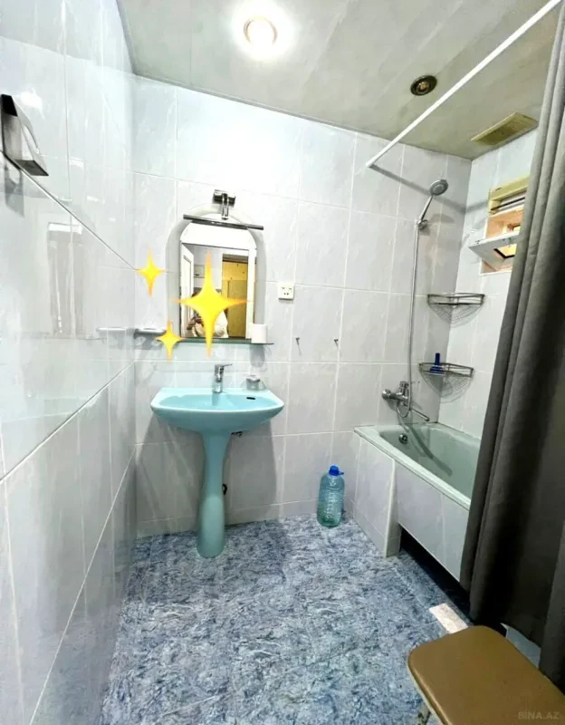 Kirayə verilir 3 otaqlı mənzil 99 m²