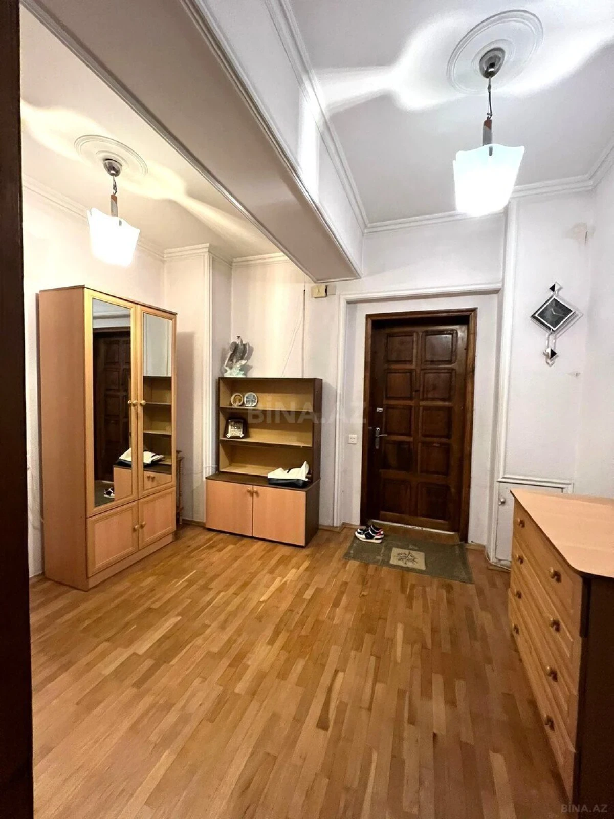 Kirayə verilir 3 otaqlı mənzil 99 m²