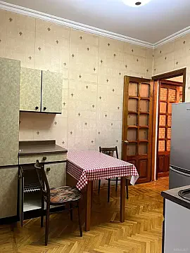 Kirayə verilir 3 otaqlı mənzil 99 m²