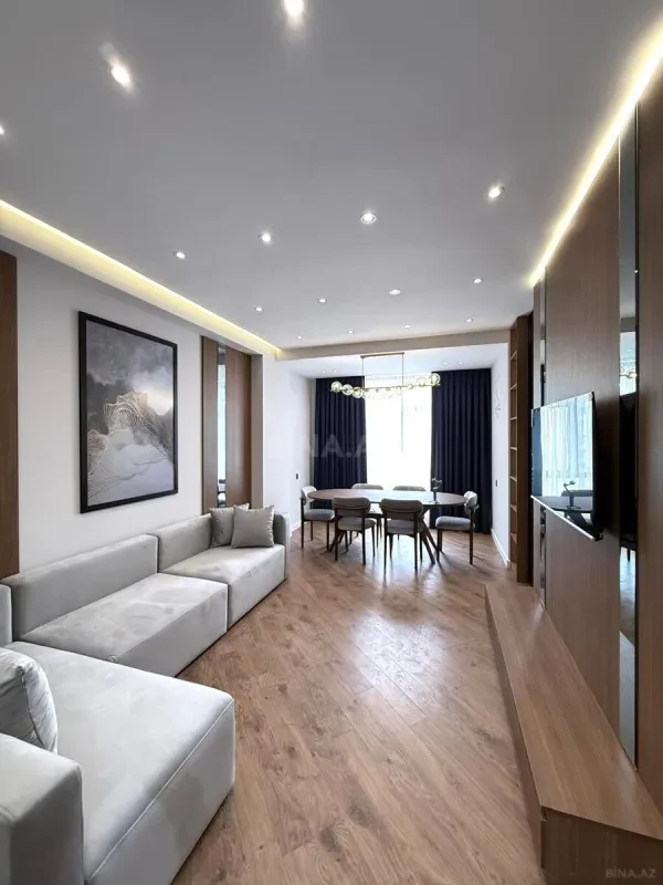 Satılır 3 otaqlı mənzil 120 m²