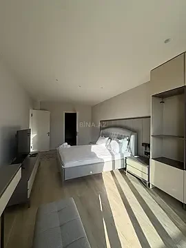Satılır 2 otaqlı mənzil 101 m²