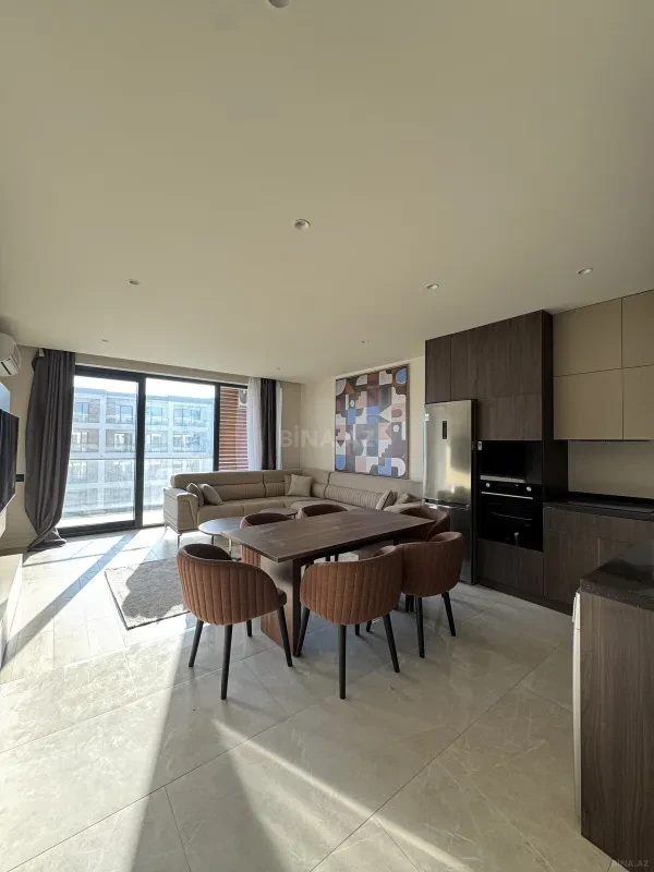 Satılır 2 otaqlı mənzil 101 m²