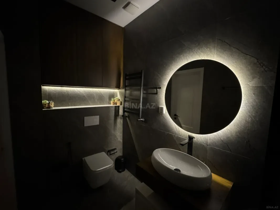 Kirayə verilir 2 otaqlı mənzil 87 m²
